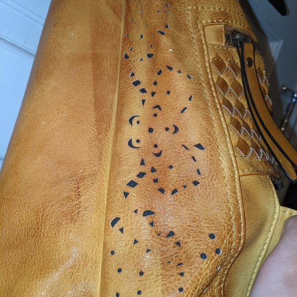 Vegan leather backpack - Picture 7 of 9